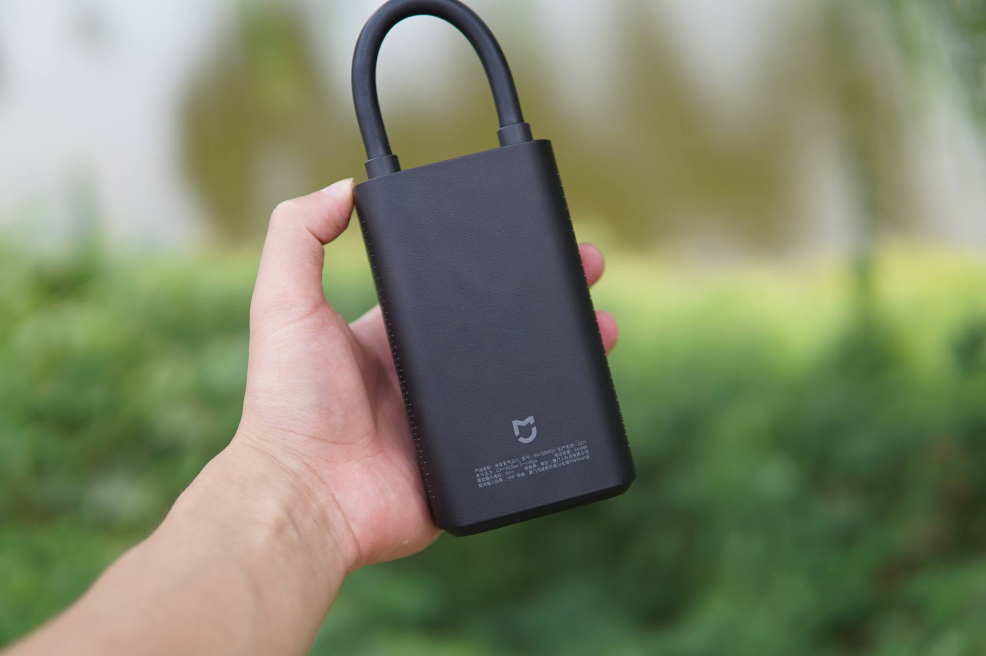 米家神器真香!新一代充气宝1S测评,保时捷车主用了都说好