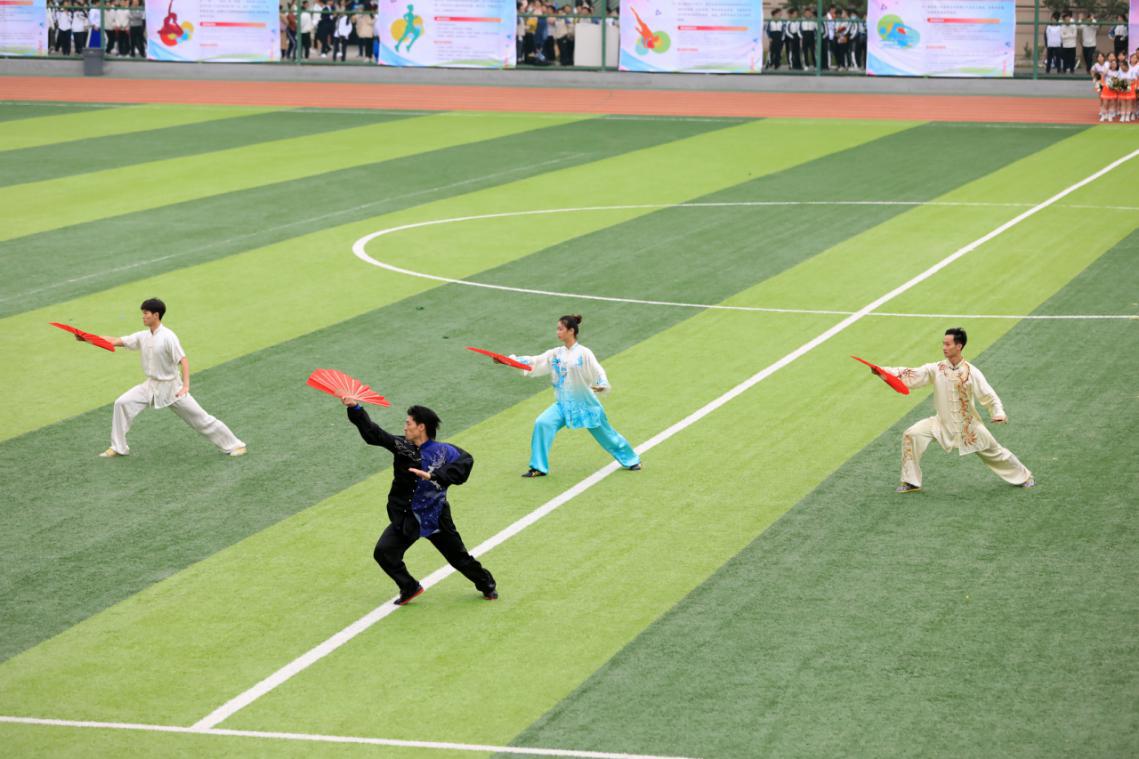 激情与拼搏永不谢幕，青春因运动而闪耀——兰州大学举行2020年研究生运动会