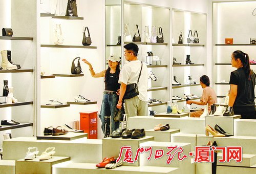 2023厦门消费节金秋购物季启动 超百场活动提振消费