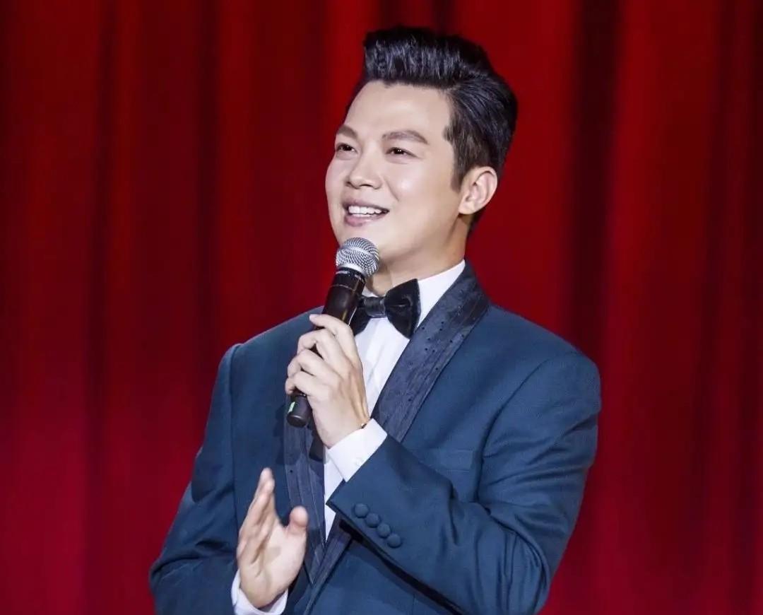 河南盛产主持人，15位央视名嘴出自豫地，3位曾主持《新闻联播》