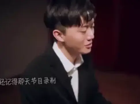 非诚勿扰：年轻老师为穷小子留灯，没想到自己就是他的心动，激动的捂脸偷笑