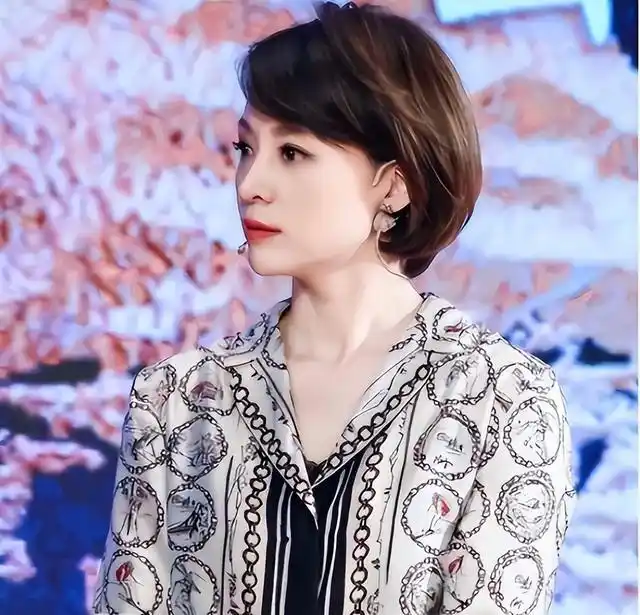 央视八大频道“第一才女”花落谁家?