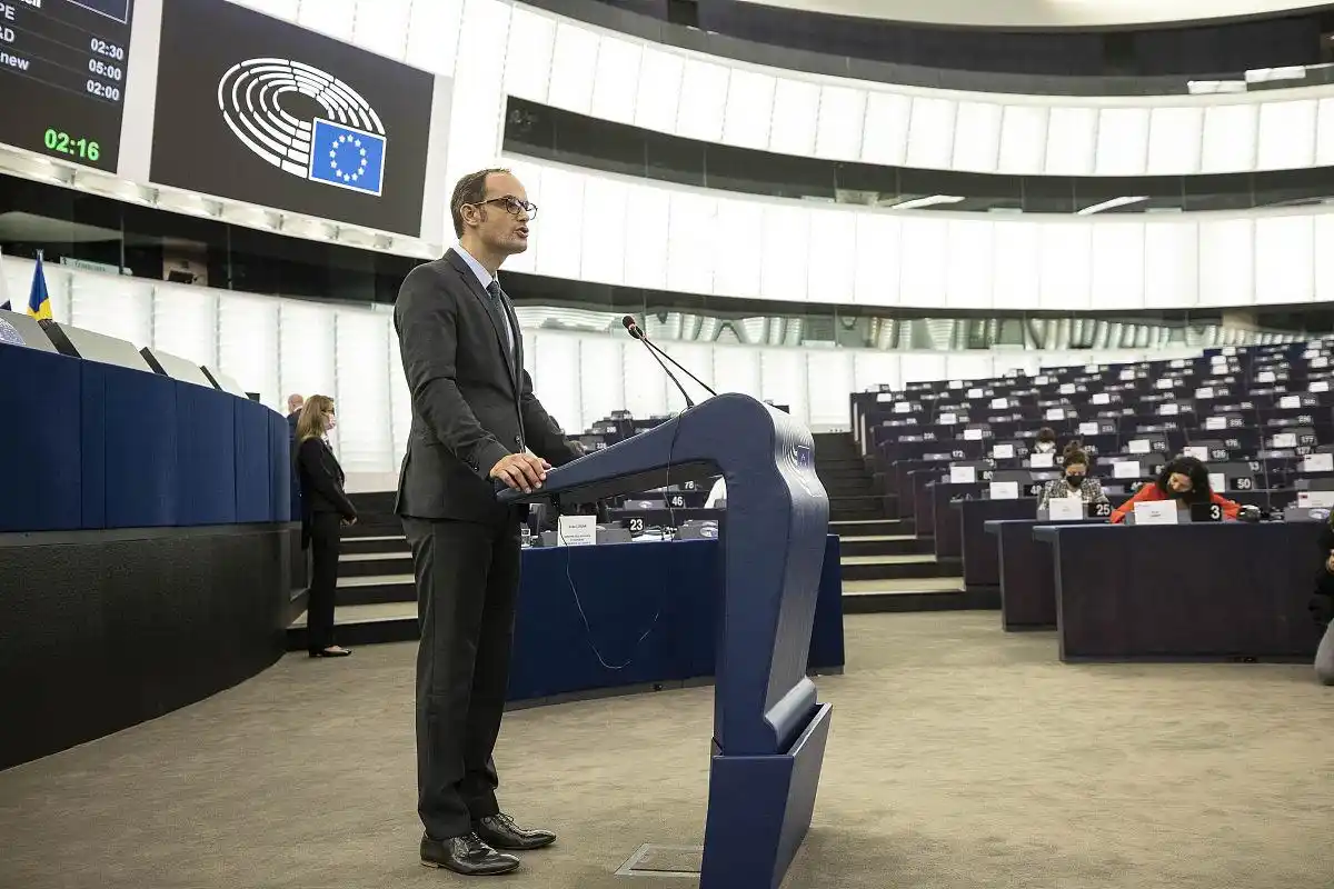 电脑连不上网？7大原因+4步解决，助你快速恢复网络连接！