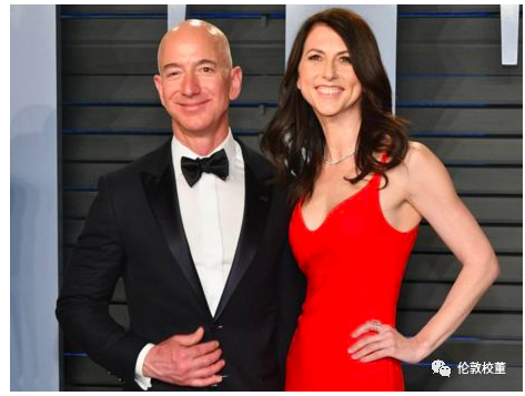 新料:亚马逊总裁发给情人的露骨短信全面曝光!看完脸红！