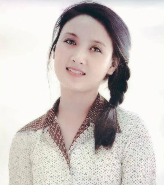 33年前,被张国立分手的前妻罗秀春,如今过得怎样了?