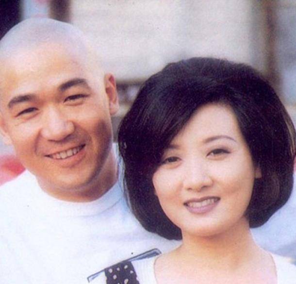 33年前,被张国立分手的前妻罗秀春,如今过得怎样了?