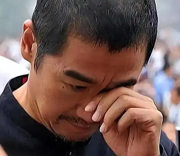 张国立与罗秀春离婚的34年：他再婚有烦恼，她至今单身牵挂儿子