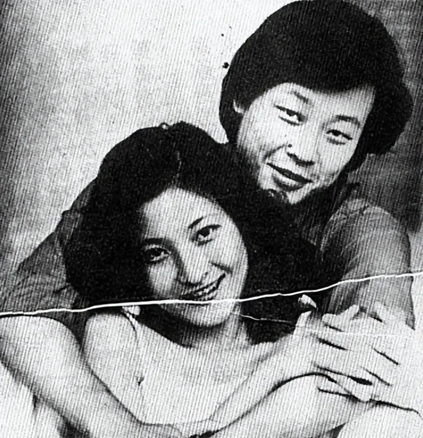 坐拥双妻的演员寇世勋，受访时说：来世不会再娶两个老婆，太累了