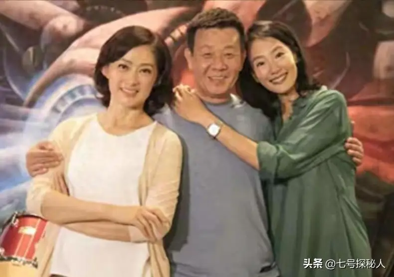 一妻一妾住楼上楼下，三人一同生活30多年，71岁的寇世勋太离谱