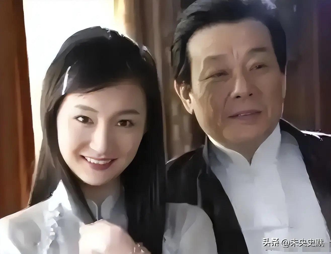 一妻一妾住楼上楼下，三人一同生活30多年，71岁的寇世勋太离谱