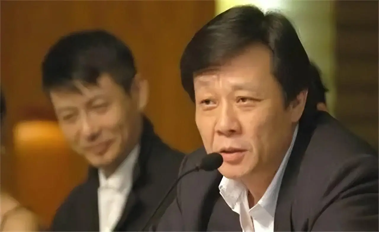 演员寇世勋：将情人带回家与原配共同生活多年，今68岁现状如何？