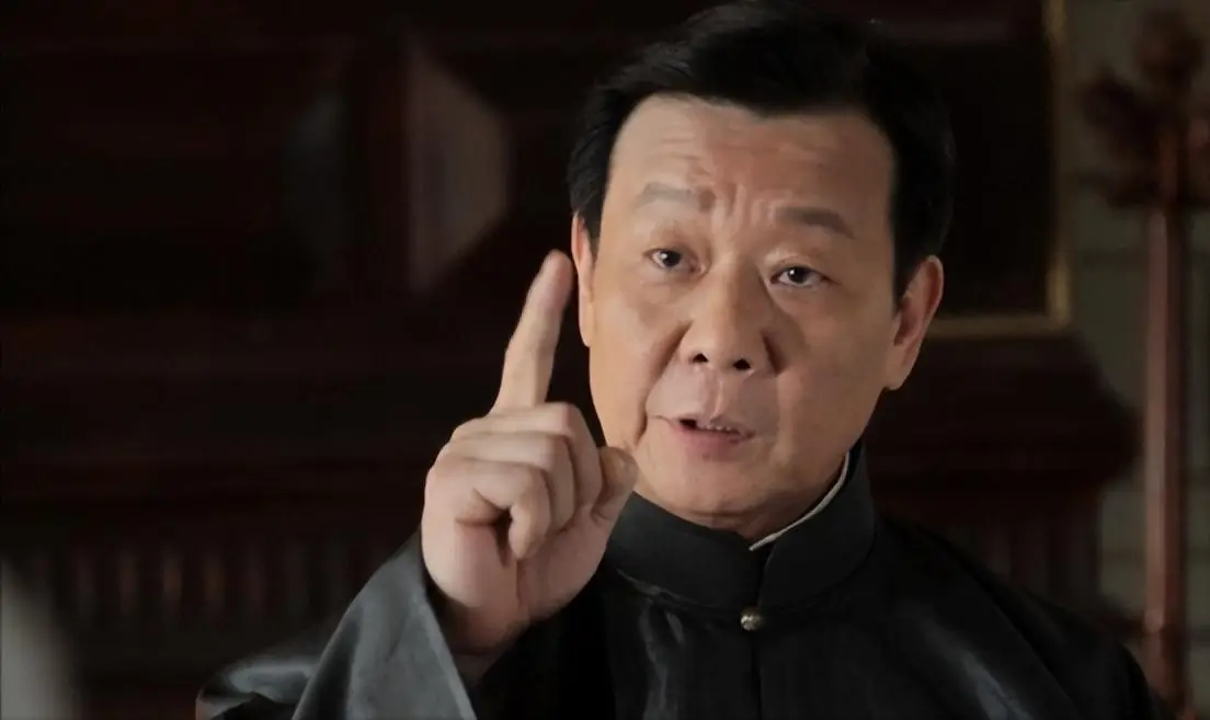 2位妻子楼上楼下住,鸡飞狗跳30年,“老戏骨”寇世勋称:太累了