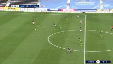 体坛联播｜德国足协官宣勒夫留任，阿扎尔加盟皇马第9次受伤