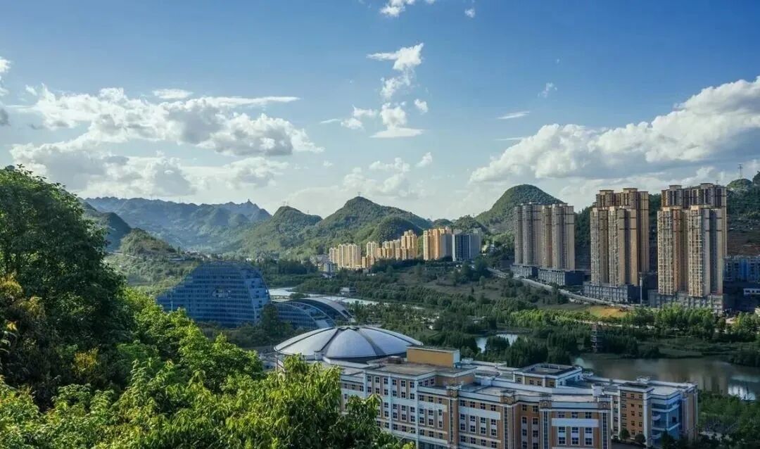 中国最好的避暑城市：7月均温21°C，气候养人，住过就不想走