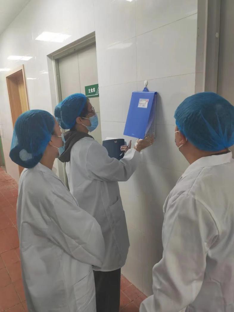 筑牢安全防线——西安市经开第五学校开展校园安全大检查