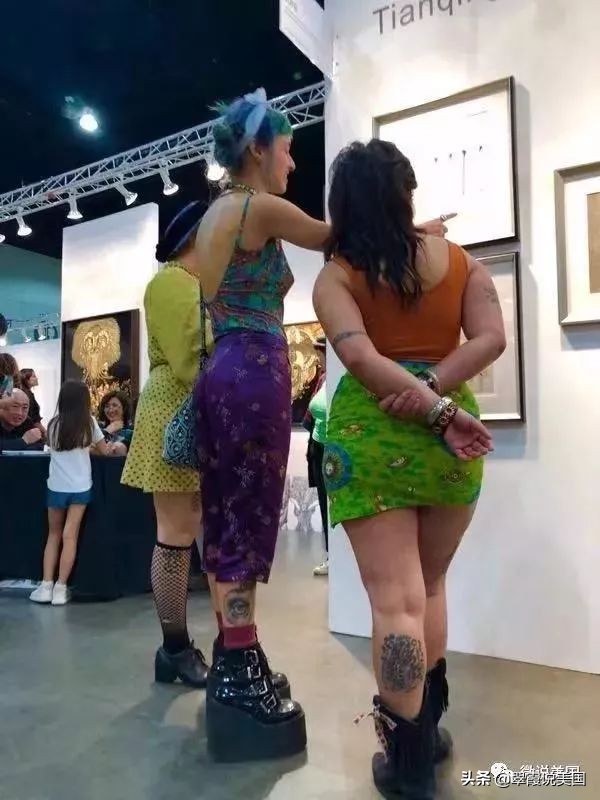 美国人的纹身图案真的很有意思哦