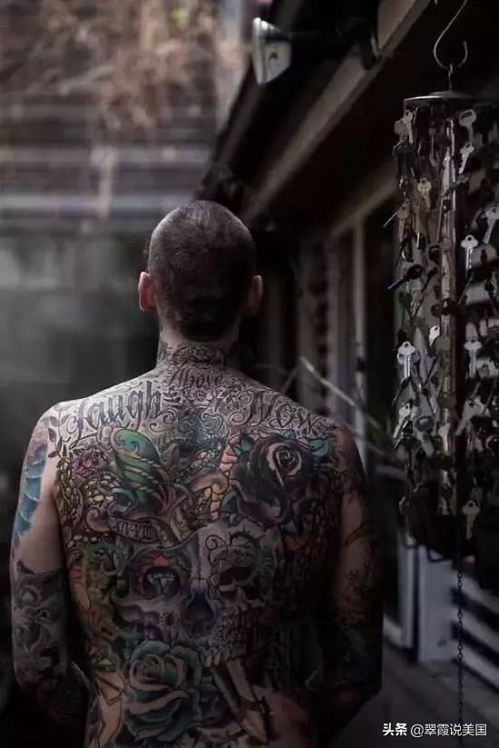 美国人的纹身图案真的很有意思哦