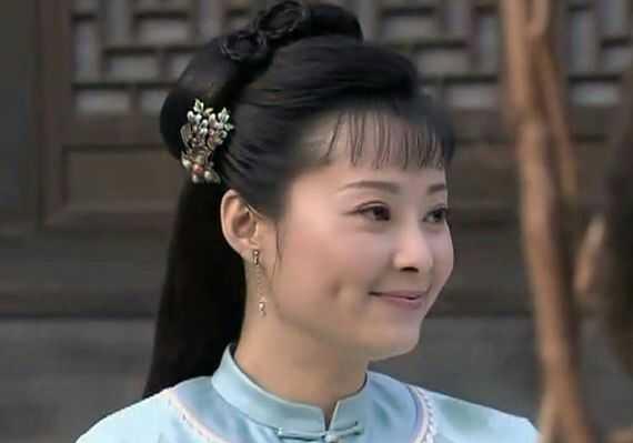 “大魔王”张怡宁：退役后嫁大20岁富商，不介意老公曾宠袁立12年