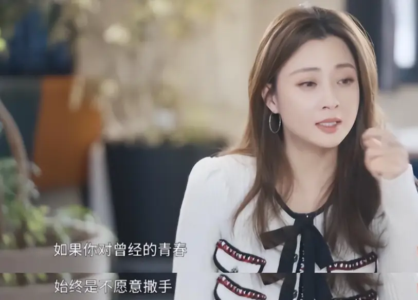 殷桃：半生悲欢，终究还是放下了