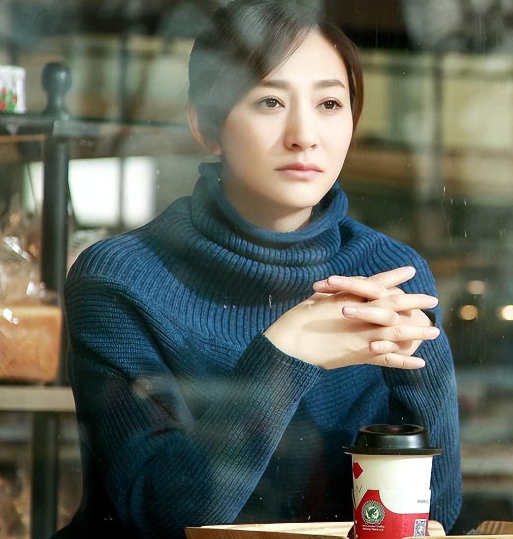 殷桃：半生悲欢，终究还是放下了