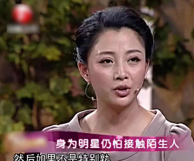 “人间水蜜桃”殷桃：前夫不听话10年，情断3个男人，今41岁还单身