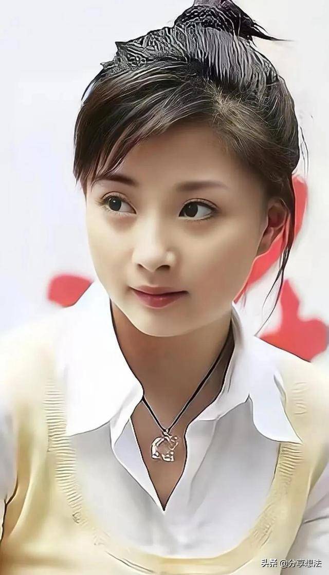 殷桃：人间水蜜桃，甜美娇嗔又妩媚，情路却那么坎坷