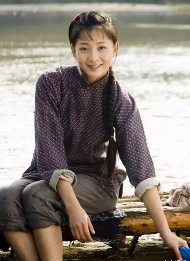 殷桃：四十多岁焕发第二春，曾迷倒六个男人，她的故事真不简单