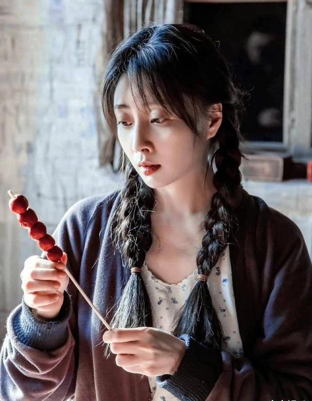 殷桃：四十多岁焕发第二春，曾迷倒六个男人，她的故事真不简单