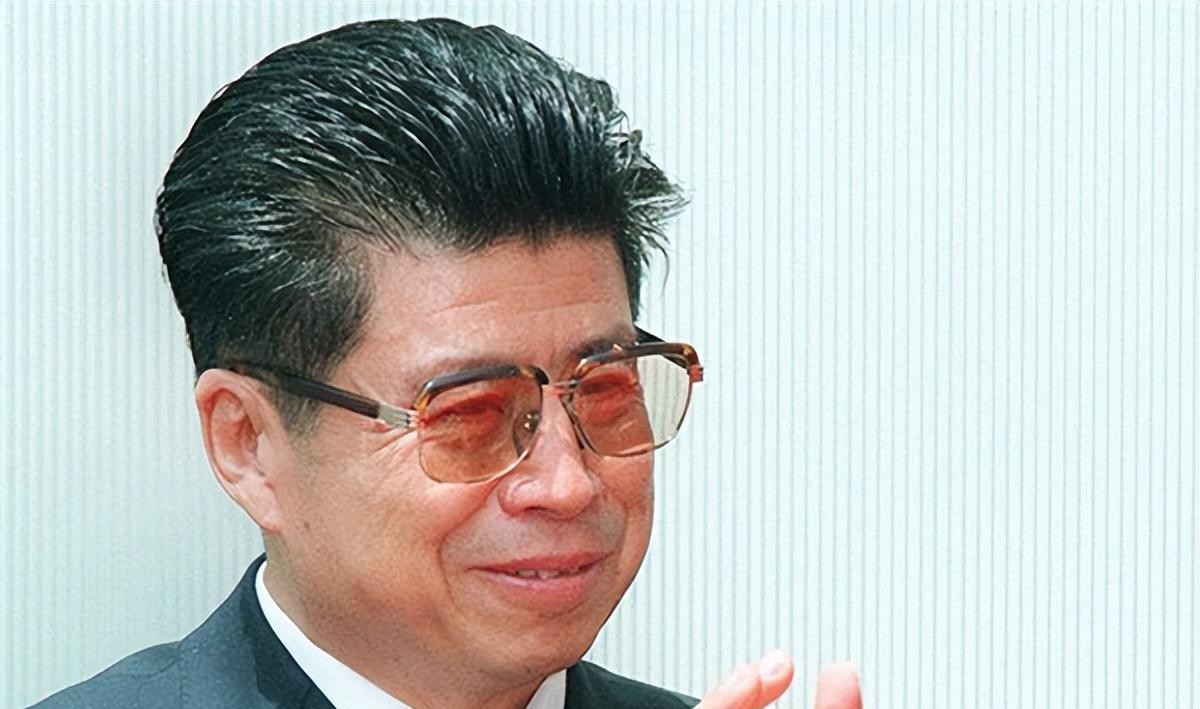 他是建国来逃跑级别最高的贪官：转移巨额财产逃跑，至今不知去向