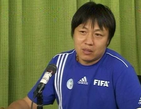 国安教练即将迎来重大调整!国安名宿下赛季强势助阵施密特!