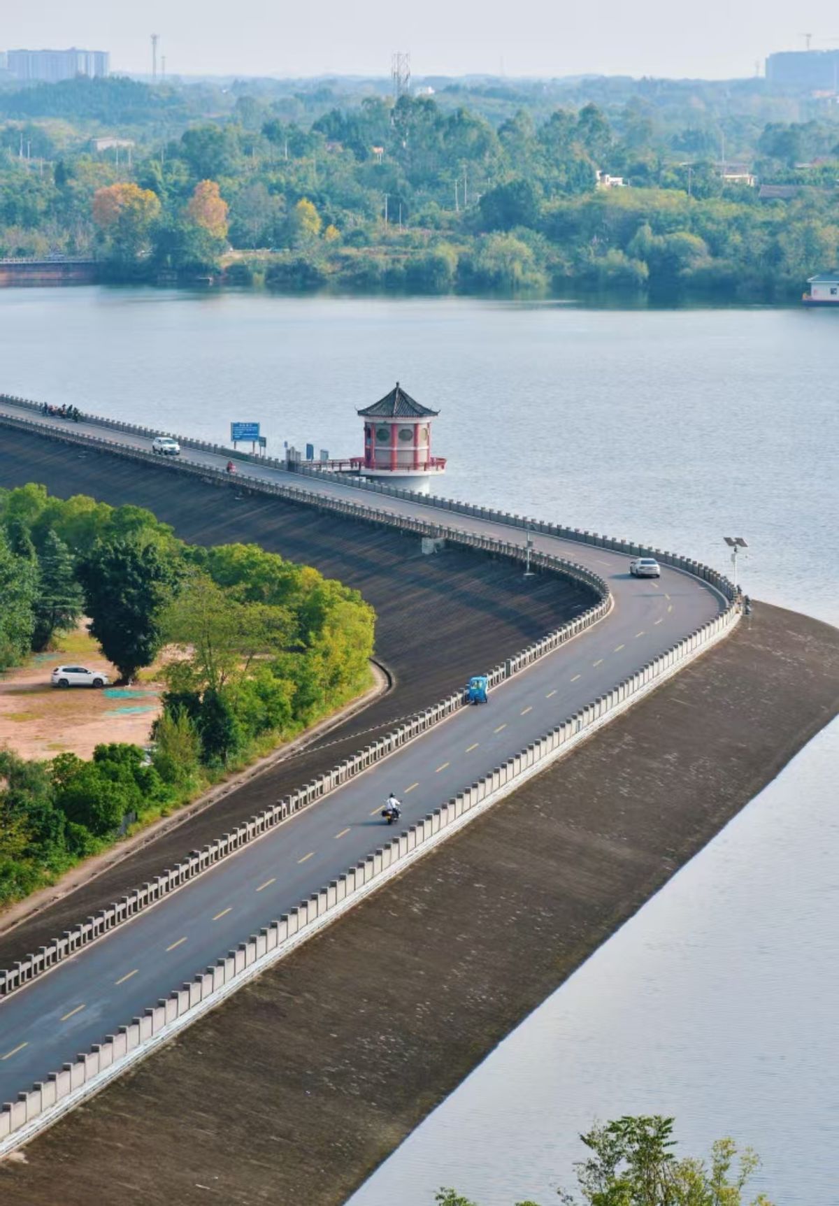 四川成都三岔湖