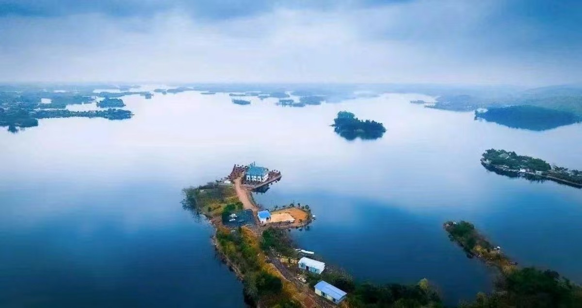 四川成都三岔湖