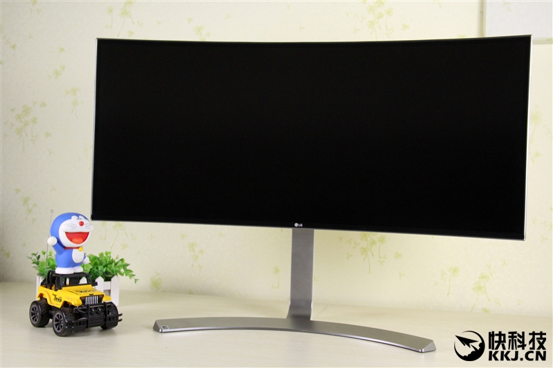 首发!LG 21:9曲面超宽屏显示器详测:震撼、惊艳