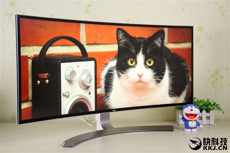 首发!LG 21:9曲面超宽屏显示器详测:震撼、惊艳