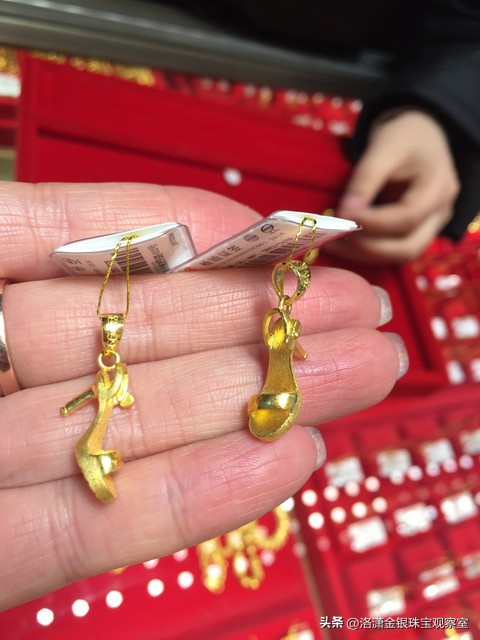 网购黄金首饰到底靠不靠谱？老珠宝师说了这些大实话