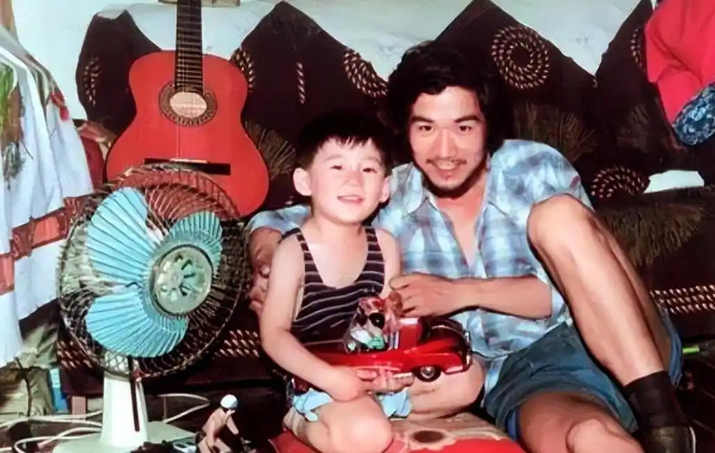 张国立与罗秀春离婚34年:他再婚有烦恼,她至今单身牵挂儿子