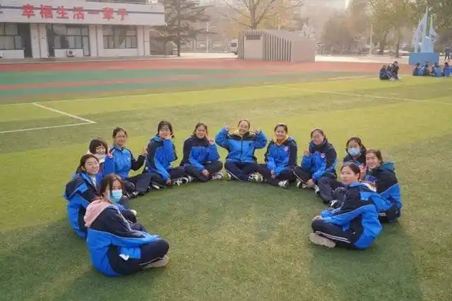 潍坊中学2021年高中招生简章