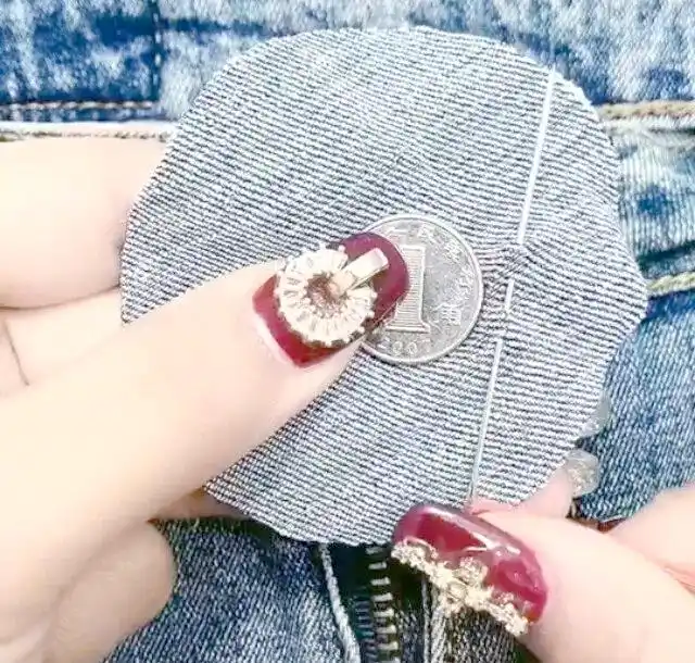 自制牛仔布纽扣，轻松修复脱落扣子