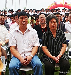 丛飞：行善11年，被说“好人没好报”？他女儿的现状告诉你答案