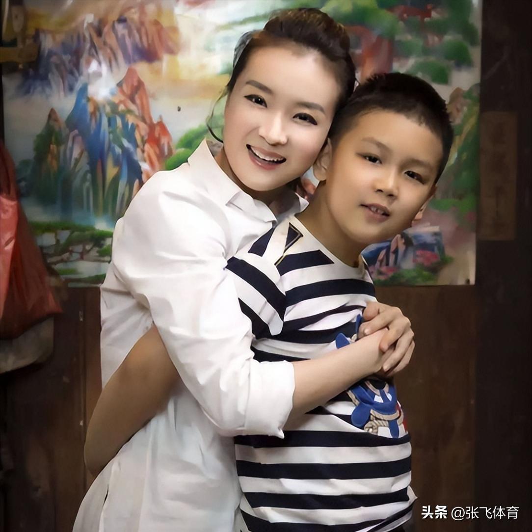 丈夫王志才失联7年，王艳丢失的面子，这次竟被19岁儿子找了回来