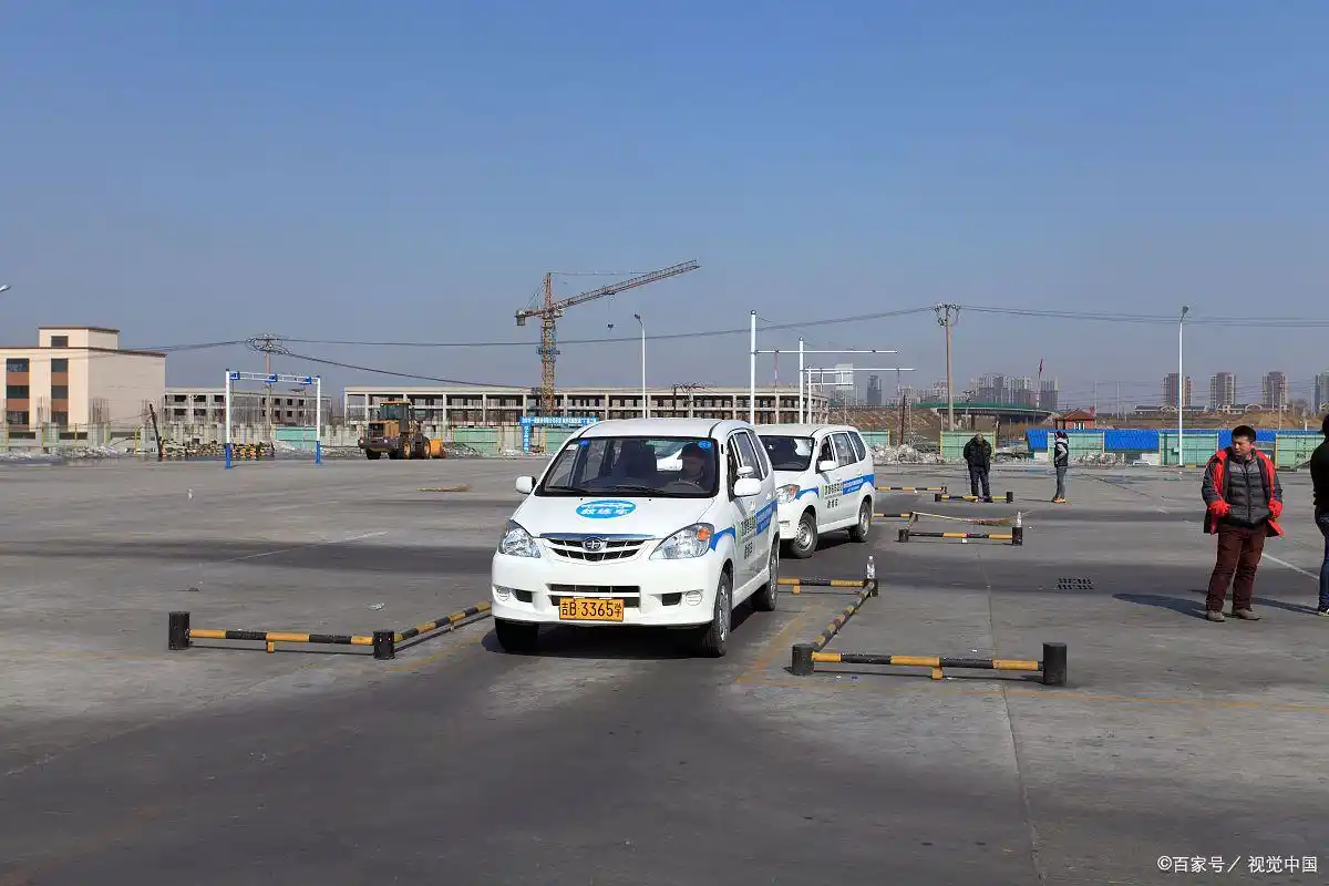 练车科目二倒车入库技巧