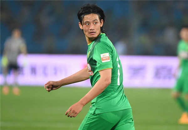 国安玩真的了！备战明年中超换掉半个队，5大内援落位就差这外援