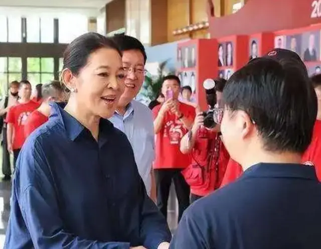 吃相难看、糊弄观众的演员排名，岳云鹏仅第二，第一毋庸置疑