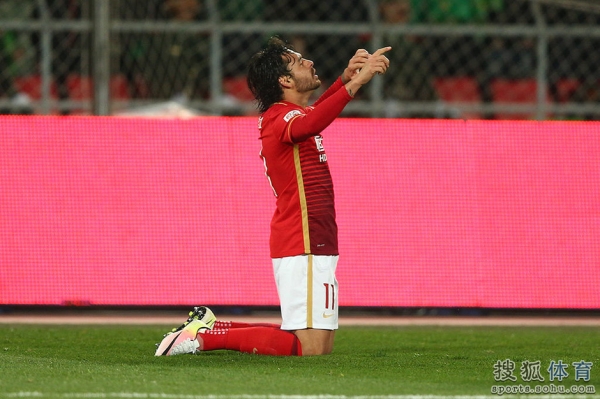 人荒国安派99年小将对抗恒大 扎切罗尼斗法完败