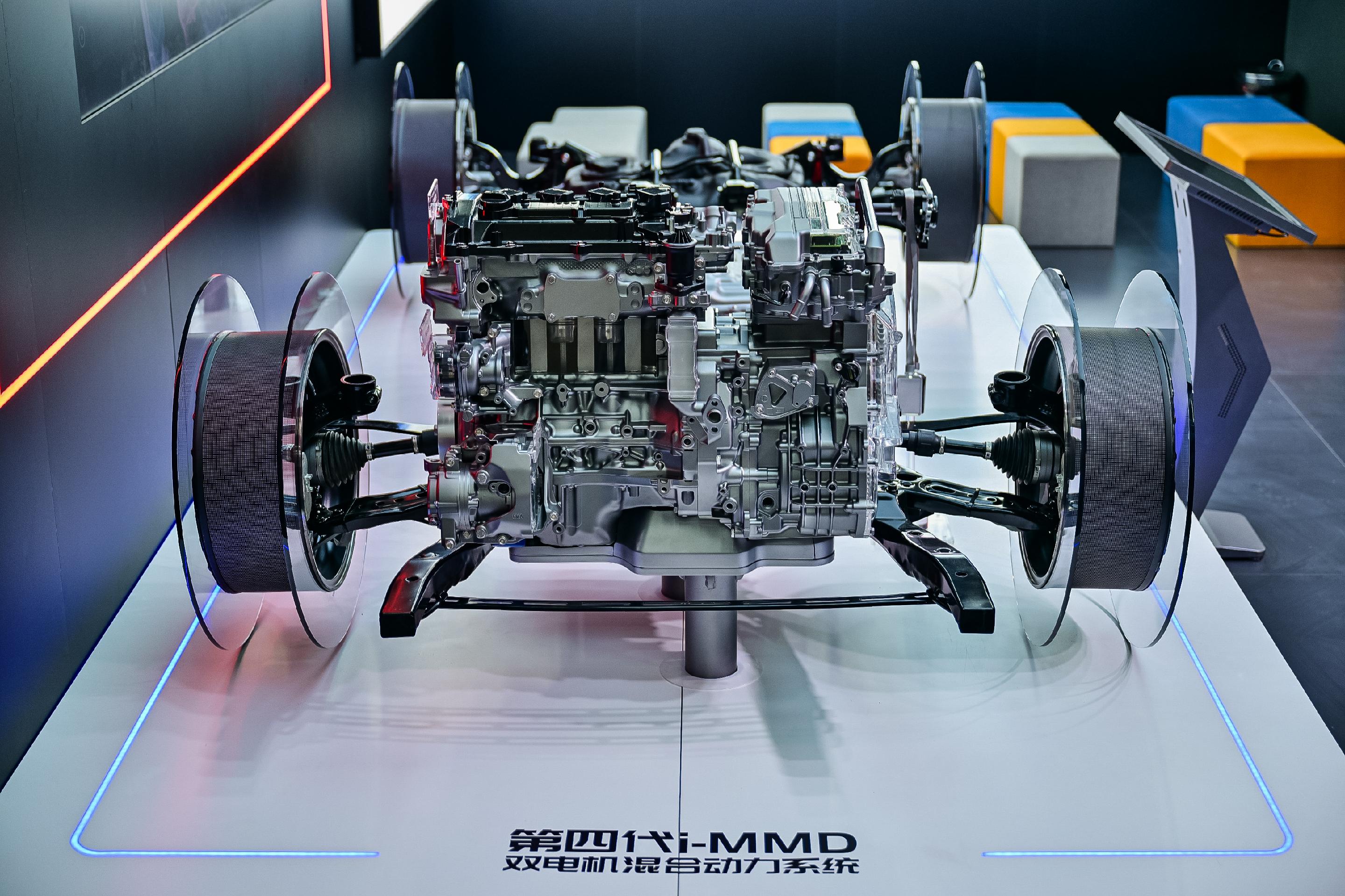 合资“常青树”的自我革命：在变局中，为何CR-V依然是SUV的“必选项”？