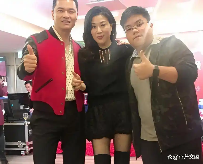 “冻龄男神”吕良伟：一婚周海媚，二婚邝美云，三婚娶贵州富婆