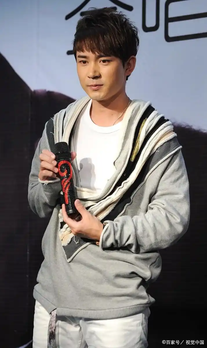 07快男排名:再就业男团爆火,陈楚生实力依旧,张杰演唱会开不停