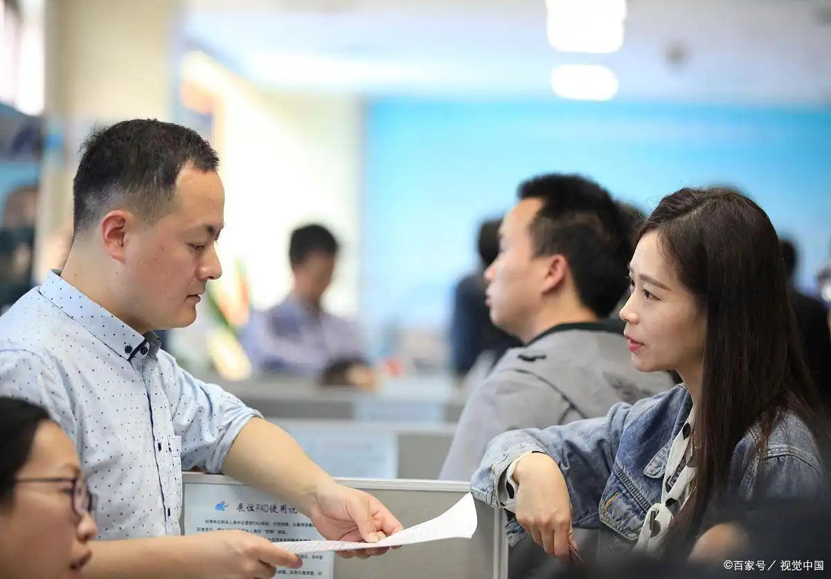 十个让人悄悄变富的兼职赚钱软件分享，全新的赚钱方法总结