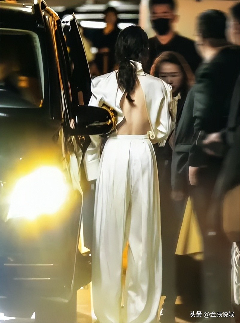 LV红毯太真实！巩俐让C位，金晨嘴歪，宋茜褶多，钟楚曦一脸男相