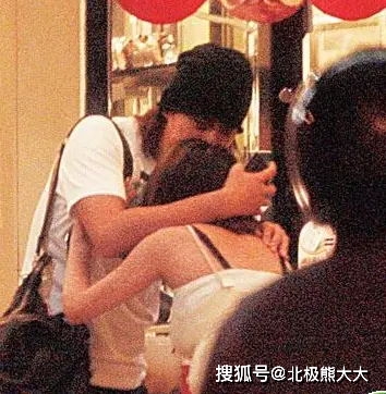 “黑道太子爷”陈楚河的选妃日记，女友个个都是人间绝色